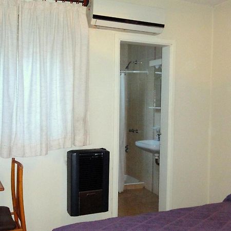 Hotel Miceli Bragado Habitación foto